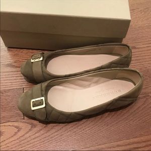 Burberry Avonwick Quilted Suede Ballerin